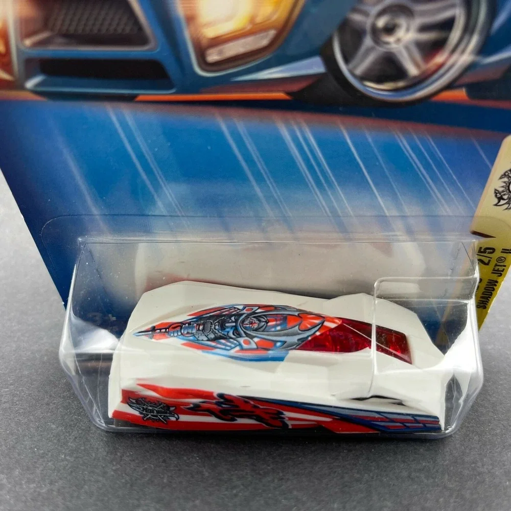 Hot Wheels Scrapheads Shadow Jet II Bee Stinger Car White Diecast 1/64 Scale 154